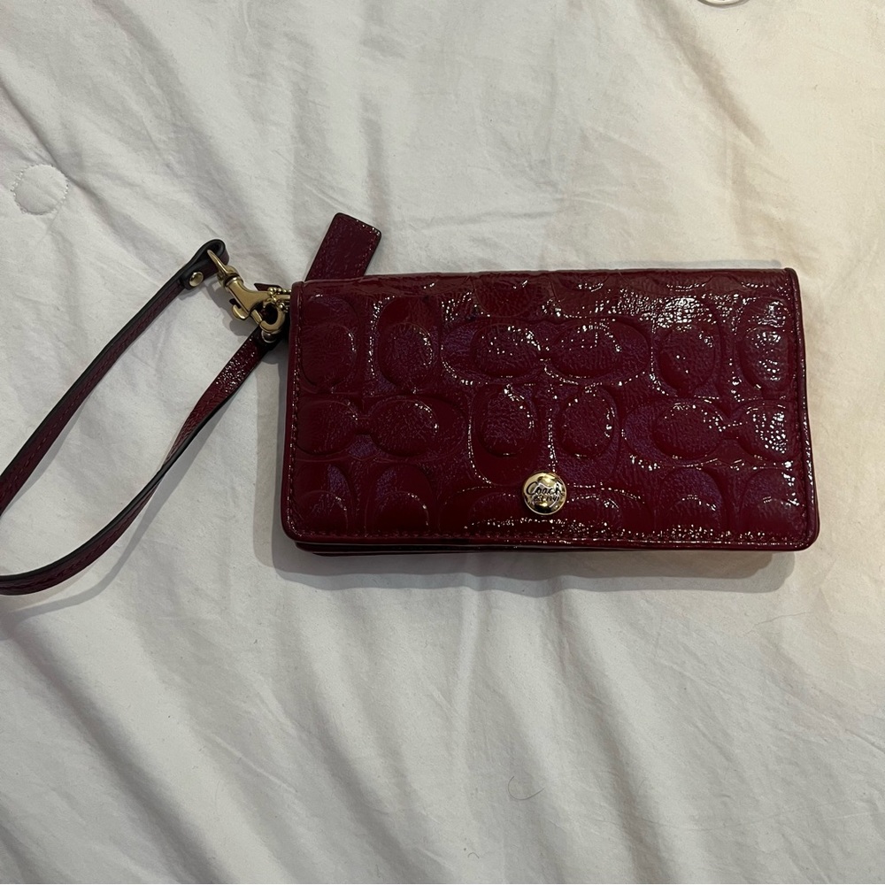 Coach Merlot Peyton Signature Embossed Patent Leather Wristlet / Wallet 8”x4”x1”